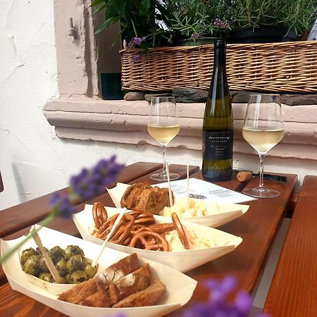 Zur Alten Rebe Ferienhaus Und Weingut 콘즈 외부 사진