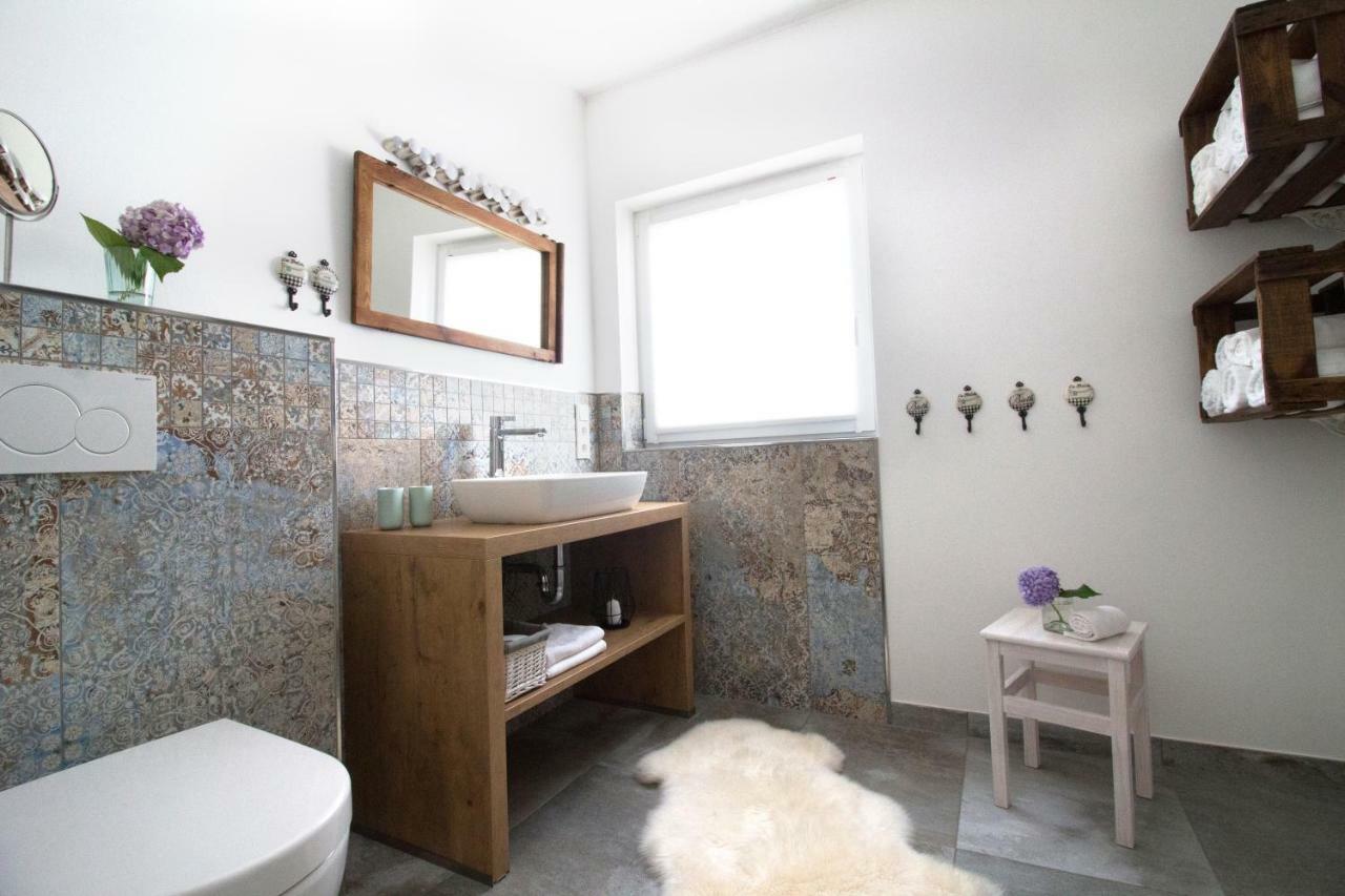 Zur Alten Rebe Ferienhaus Und Weingut 콘즈 외부 사진